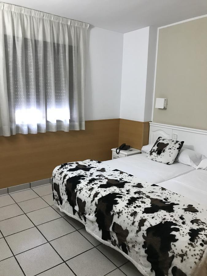 Hotel Pitiusa アンドラ・ラ・ベリャ エクステリア 写真
